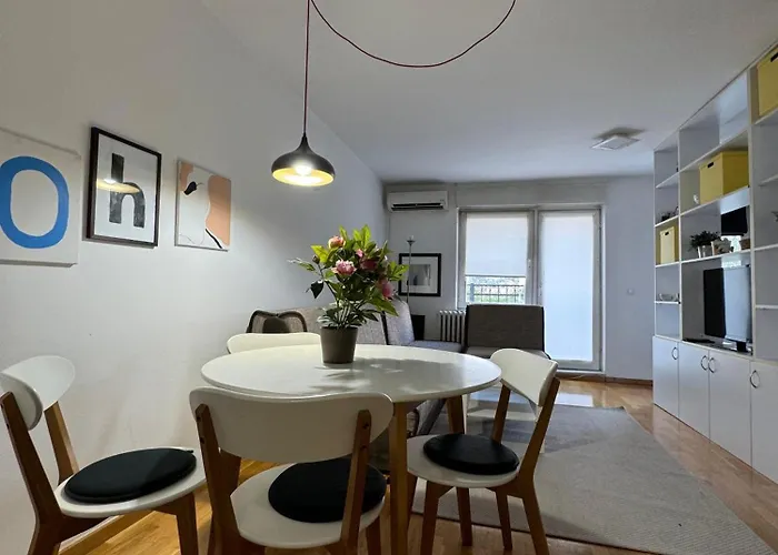 Zen Apartment